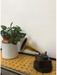 Wooden Instrument Gramaphone-Miniature